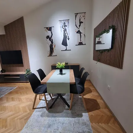 Modern Loft In * Üsküp